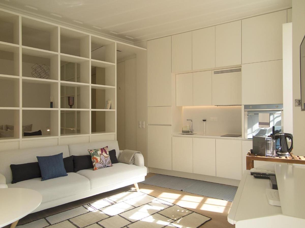 Apartment Chiado Bright Modern With Ac Elevator Lissabon